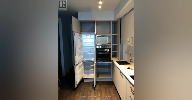 1214E-576 Front Street W, Toronto, ON, M5V 1C1 - 3