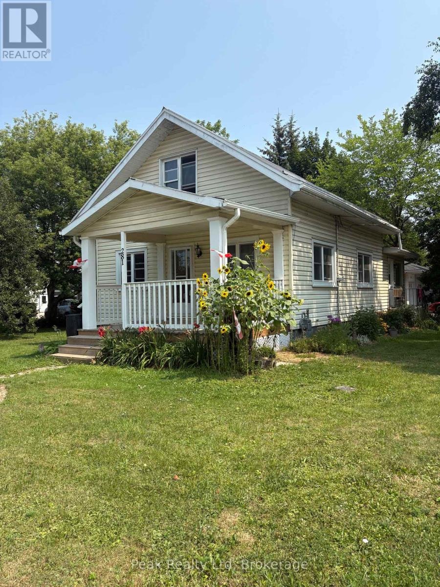 281 Turnberry Street, Huron East, ON, N0G 1H0