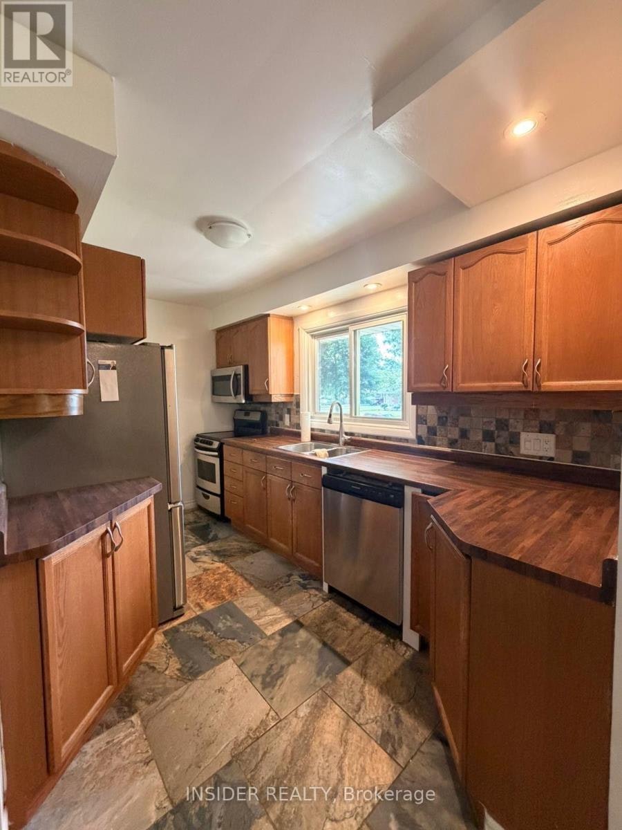 1210 Patann Drive, London, ON, N5V 2J4 - 11