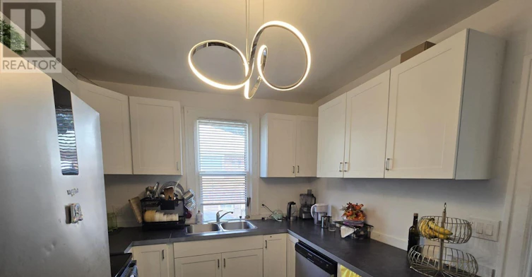 1868 Albert Road, Windsor, ON, N8W 3W9 - 3