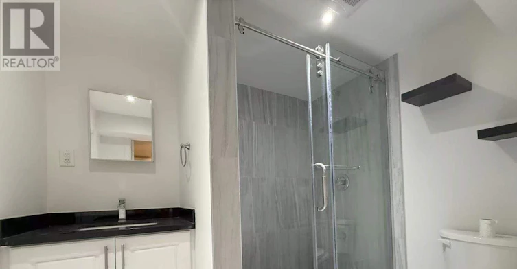 32 East Drive, Markham, ON, L6G 1A4 - 9