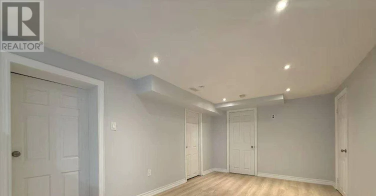 32 East Drive, Markham, ON, L6G 1A4 - 7