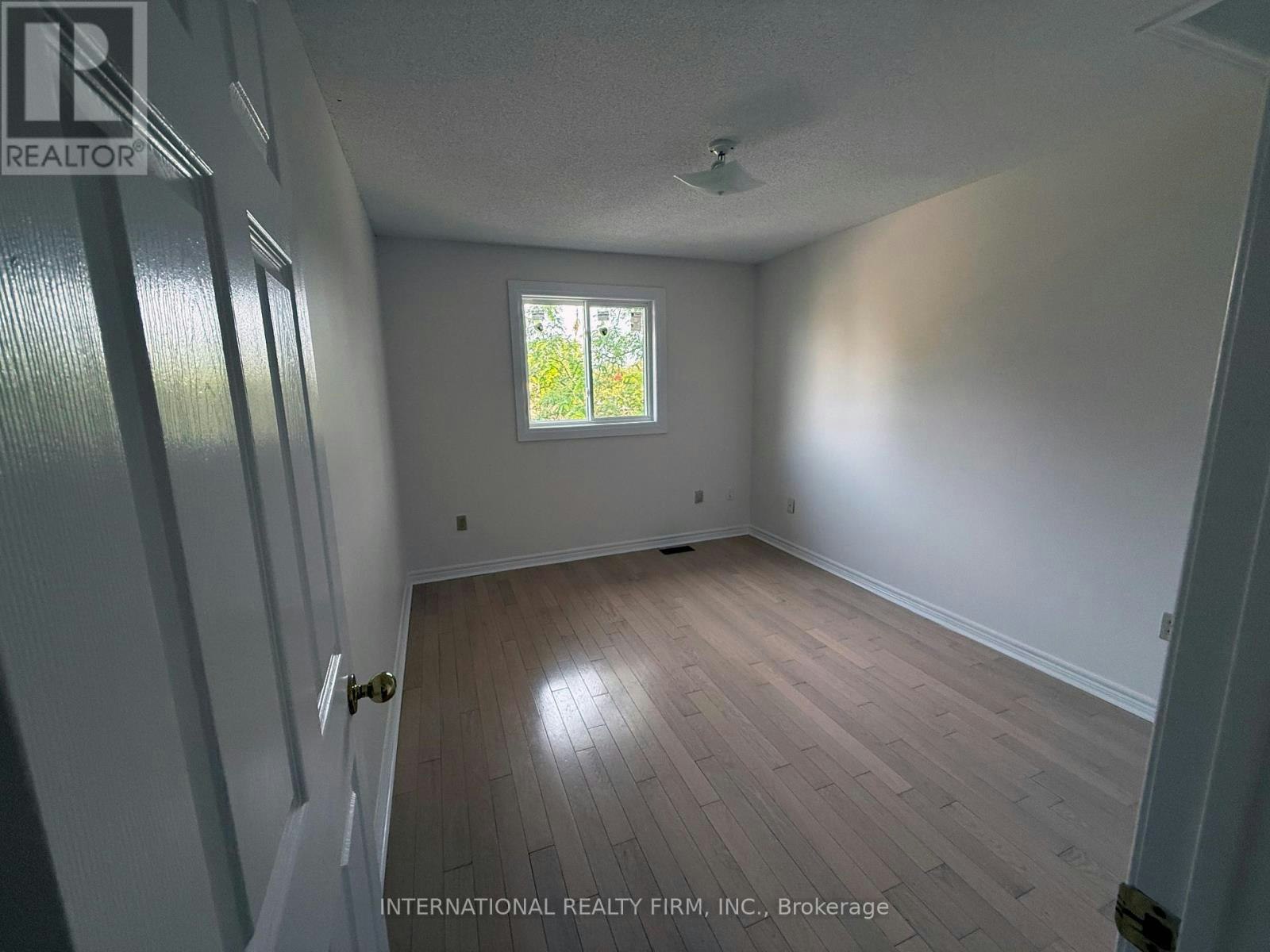 43 Falconridge Drive, Hamilton, ON, L9B 2P3 - 24