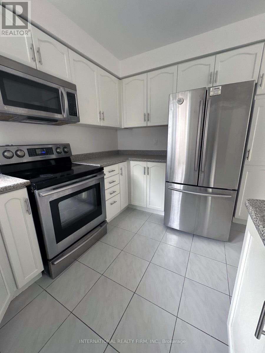 43 Falconridge Drive, Hamilton, ON, L9B 2P3 - 11