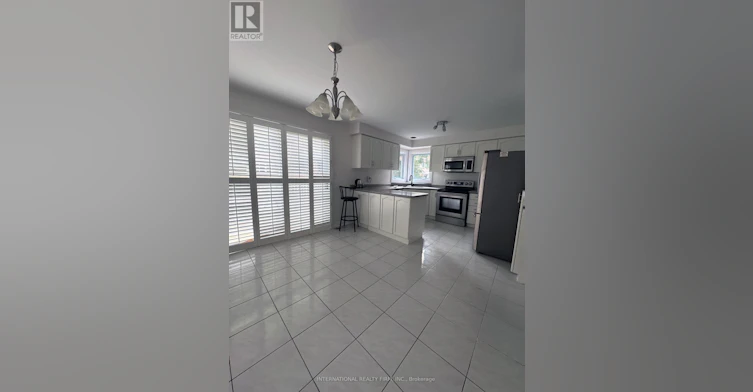 43 Falconridge Drive, Hamilton, ON, L9B 2P3 - 8