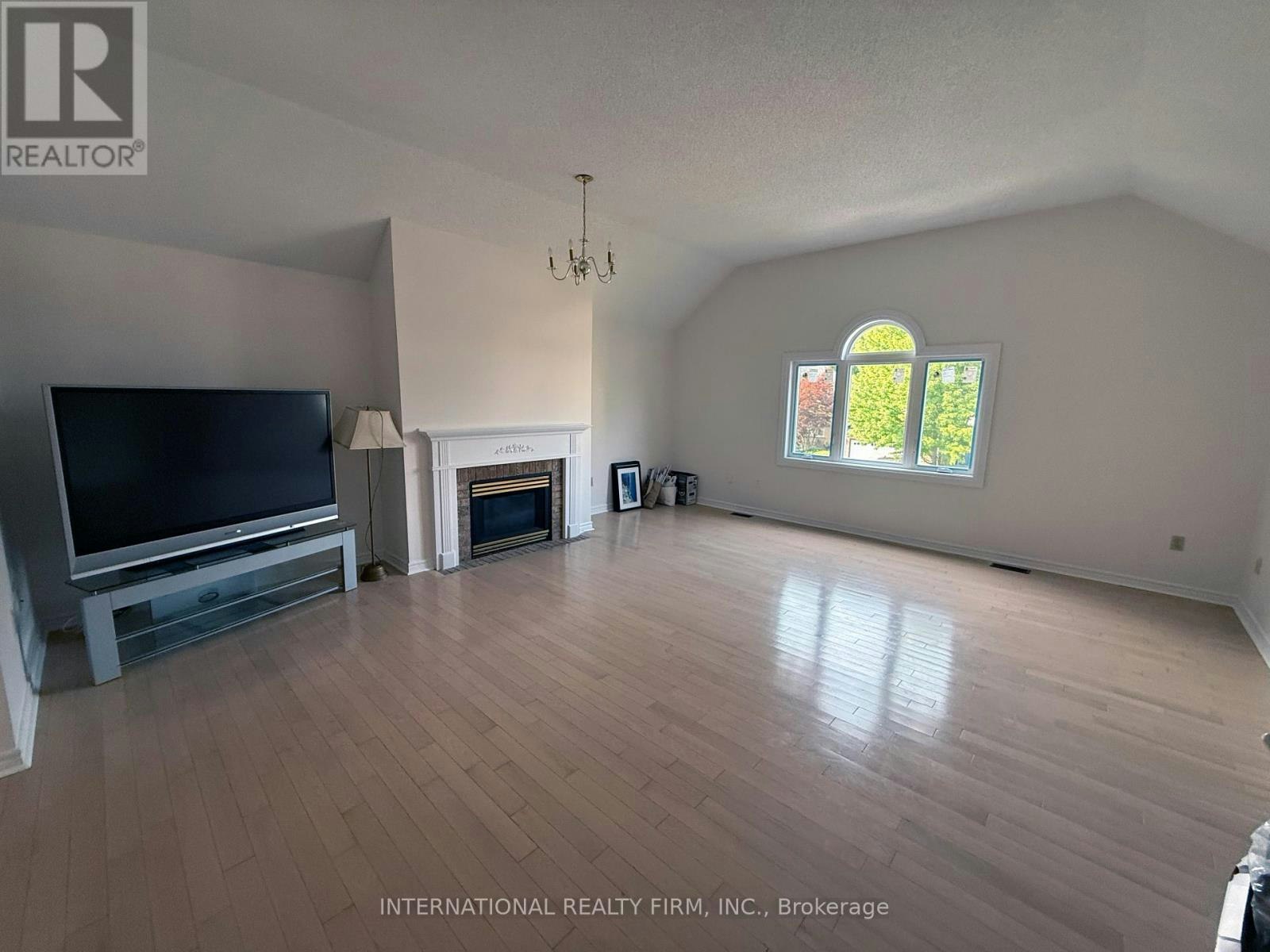 43 Falconridge Drive, Hamilton, ON, L9B 2P3 - 26