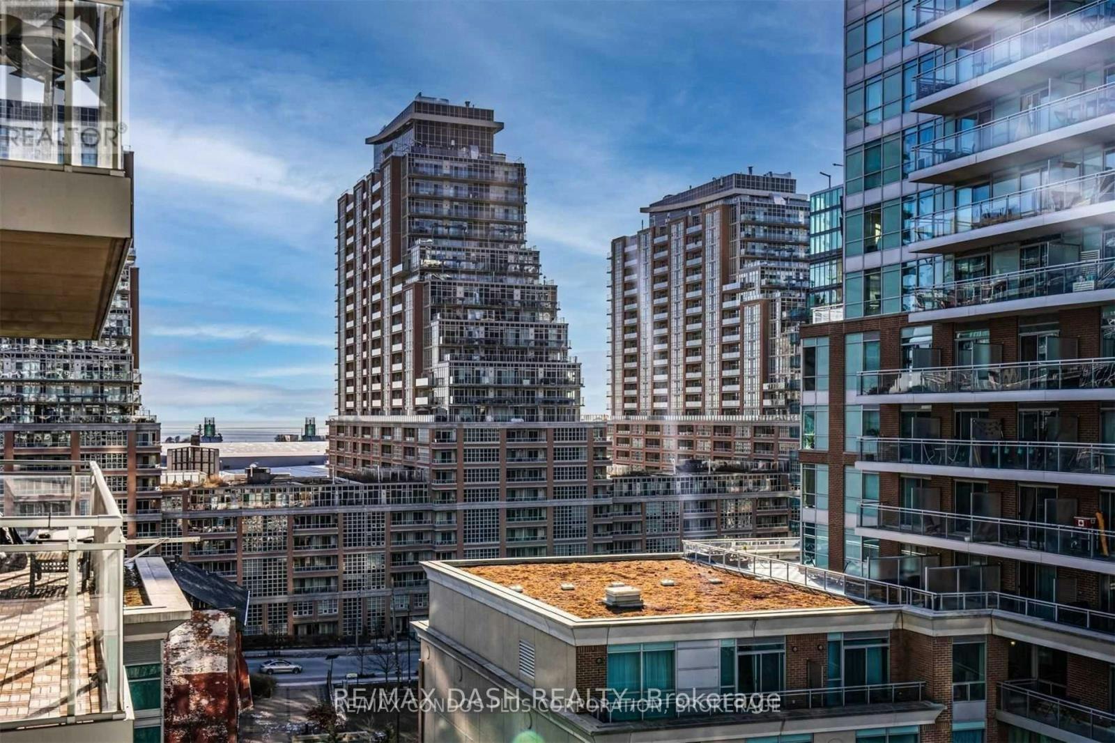 701-80 Western Battery Road, Toronto, ON, M6K 3S1 - 3