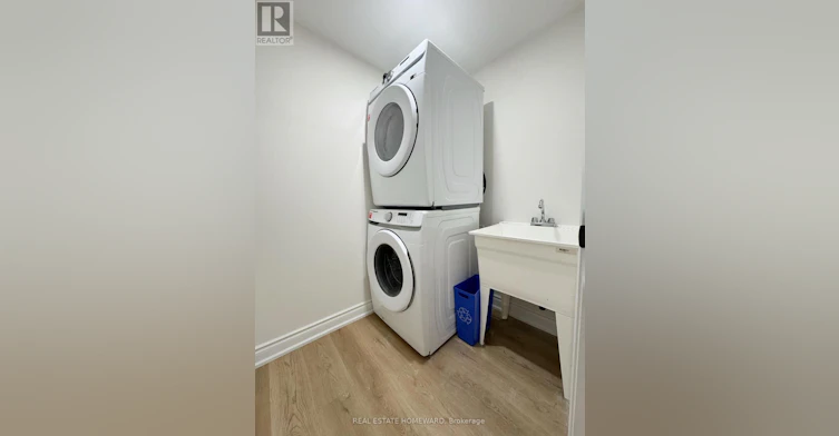 60 Attridge Drive, Aurora, ON, L4G 6J4 - 16