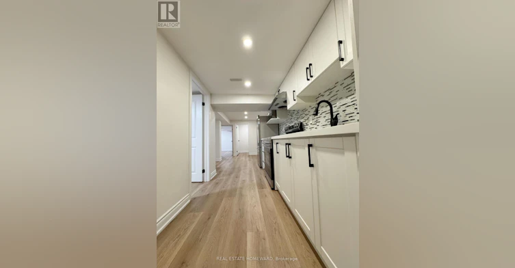 60 Attridge Drive, Aurora, ON, L4G 6J4 - 7