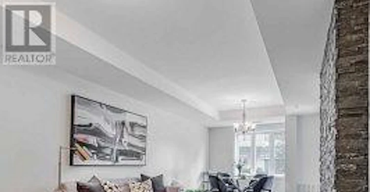 104-70 Stewart Street, Oakville, ON, L6K 1X5