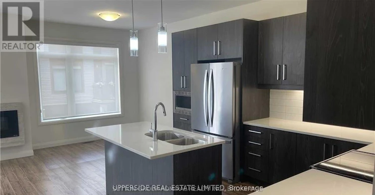 143-3260 Singleton Avenue, London, ON, N6L 0E7 - 3