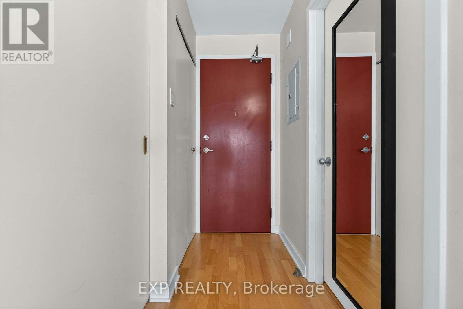 1907-324 Laurier Avenue W, Ottawa, ON, K1N 6P6 - 9
