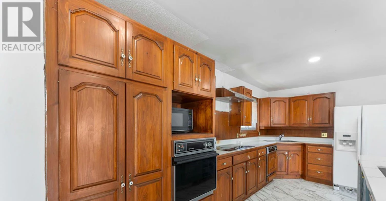 35 Eugene Street, Hamilton, ON, L8H 2R1 - 16