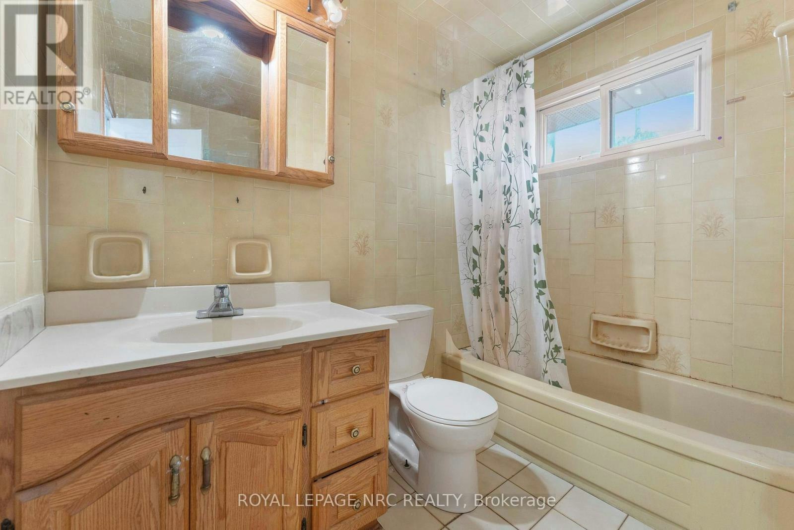 35 Eugene Street, Hamilton, ON, L8H 2R1 - 27