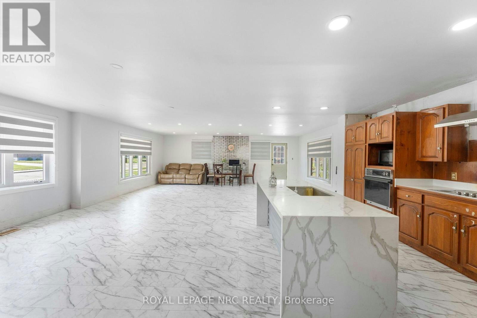 35 Eugene Street, Hamilton, ON, L8H 2R1 - 14
