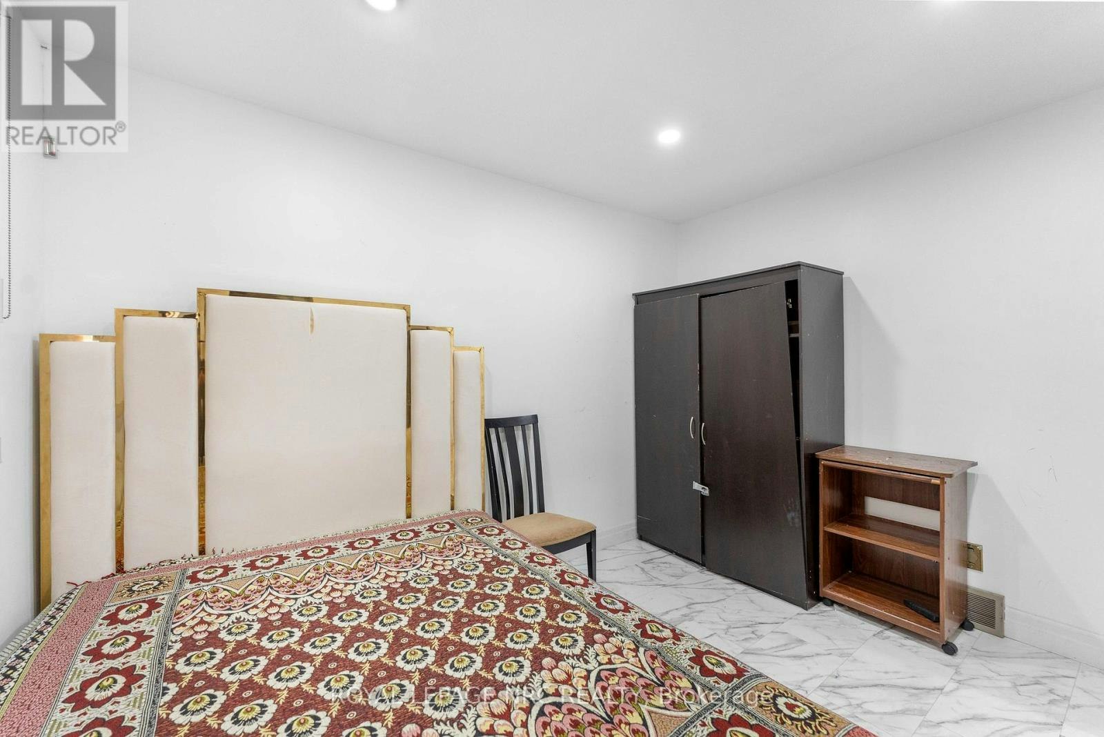 35 Eugene Street, Hamilton, ON, L8H 2R1 - 22