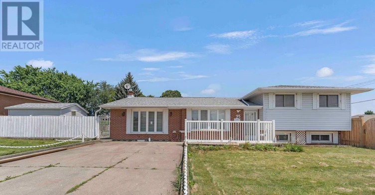 35 Eugene Street, Hamilton, ON, L8H 2R1 - 7