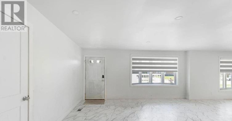 35 Eugene Street, Hamilton, ON, L8H 2R1 - 9