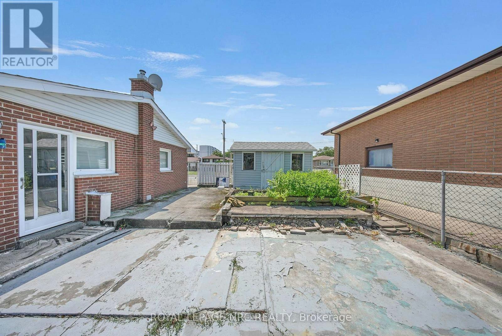 35 Eugene Street, Hamilton, ON, L8H 2R1 - 40