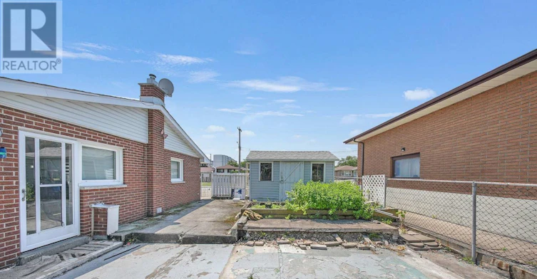 35 Eugene Street, Hamilton, ON, L8H 2R1 - 40