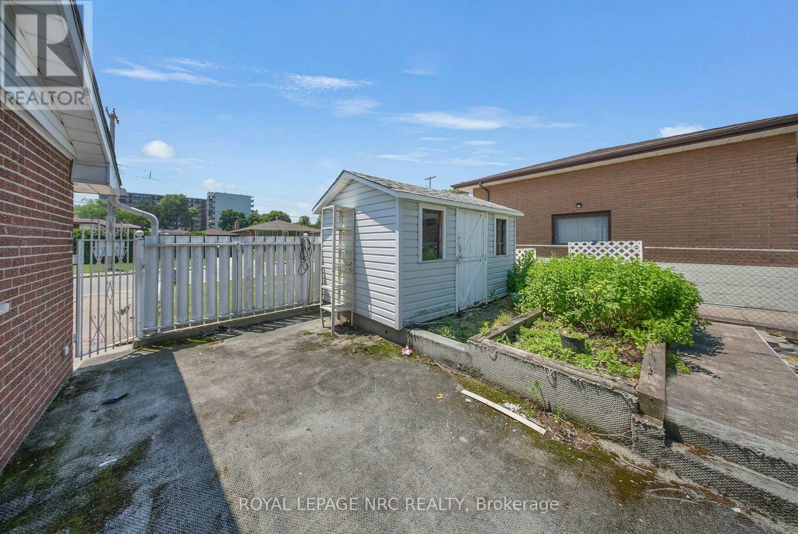 35 Eugene Street, Hamilton, ON, L8H 2R1 - 43