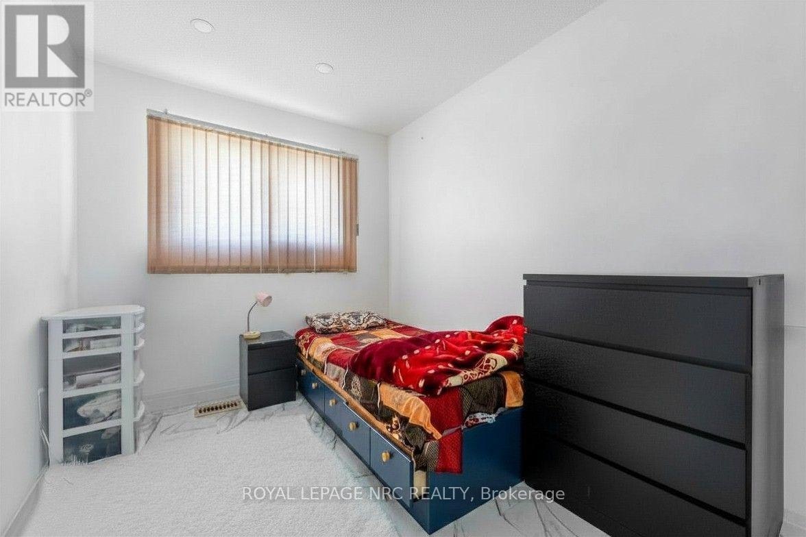 35 Eugene Street, Hamilton, ON, L8H 2R1 - 26