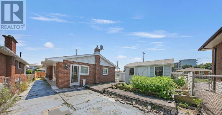 35 Eugene Street, Hamilton, ON, L8H 2R1 - 41