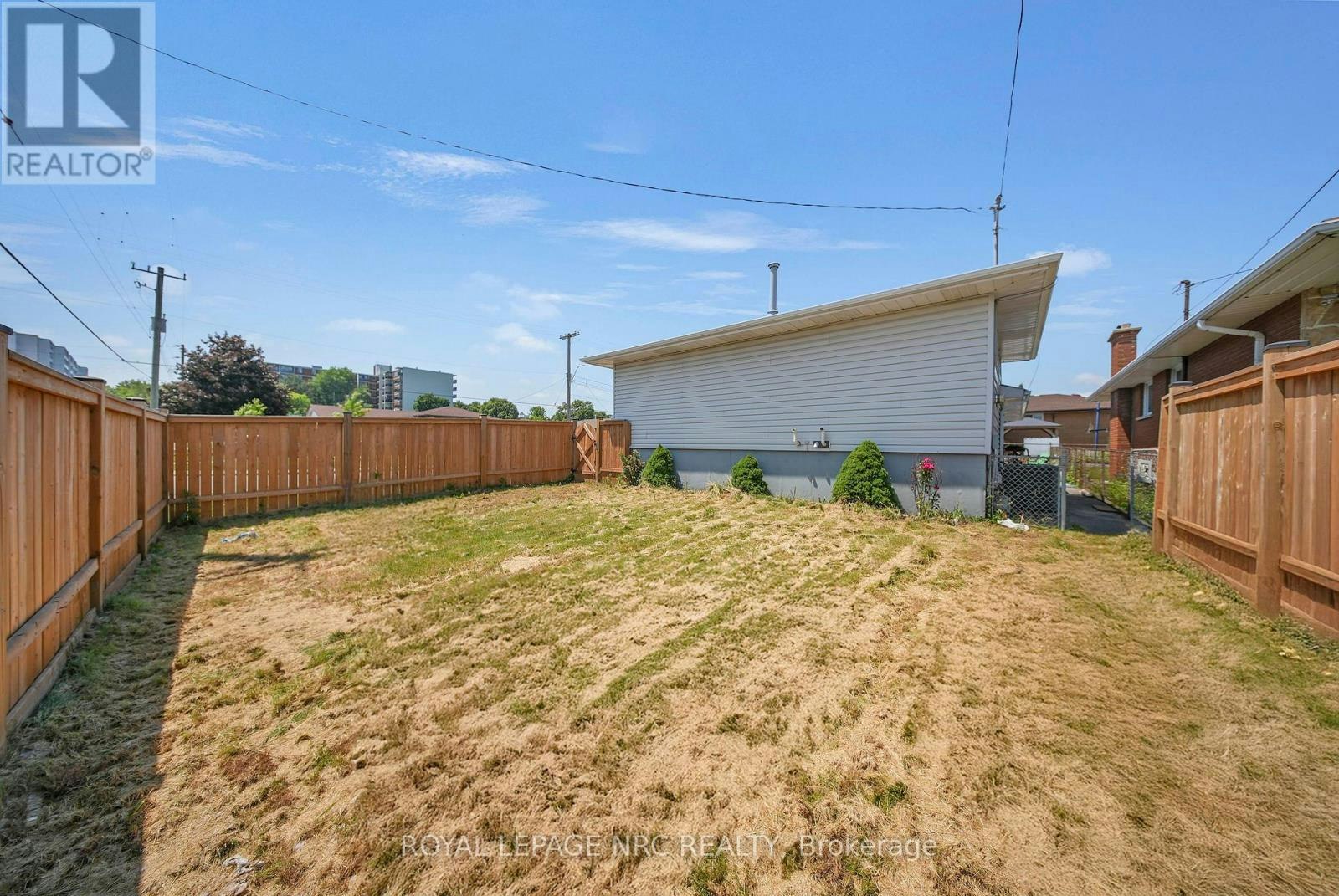 35 Eugene Street, Hamilton, ON, L8H 2R1 - 37
