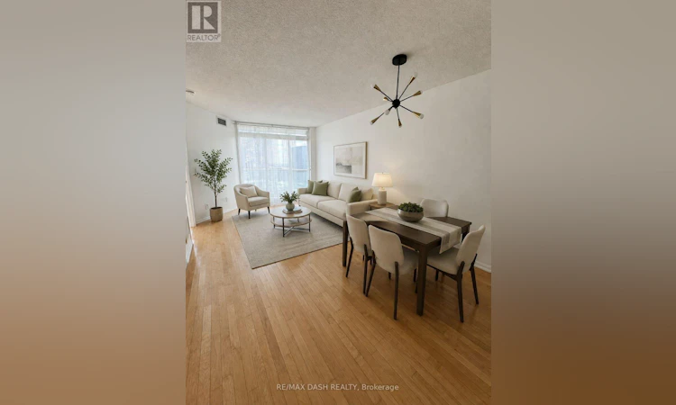 2809-18 Yonge Street