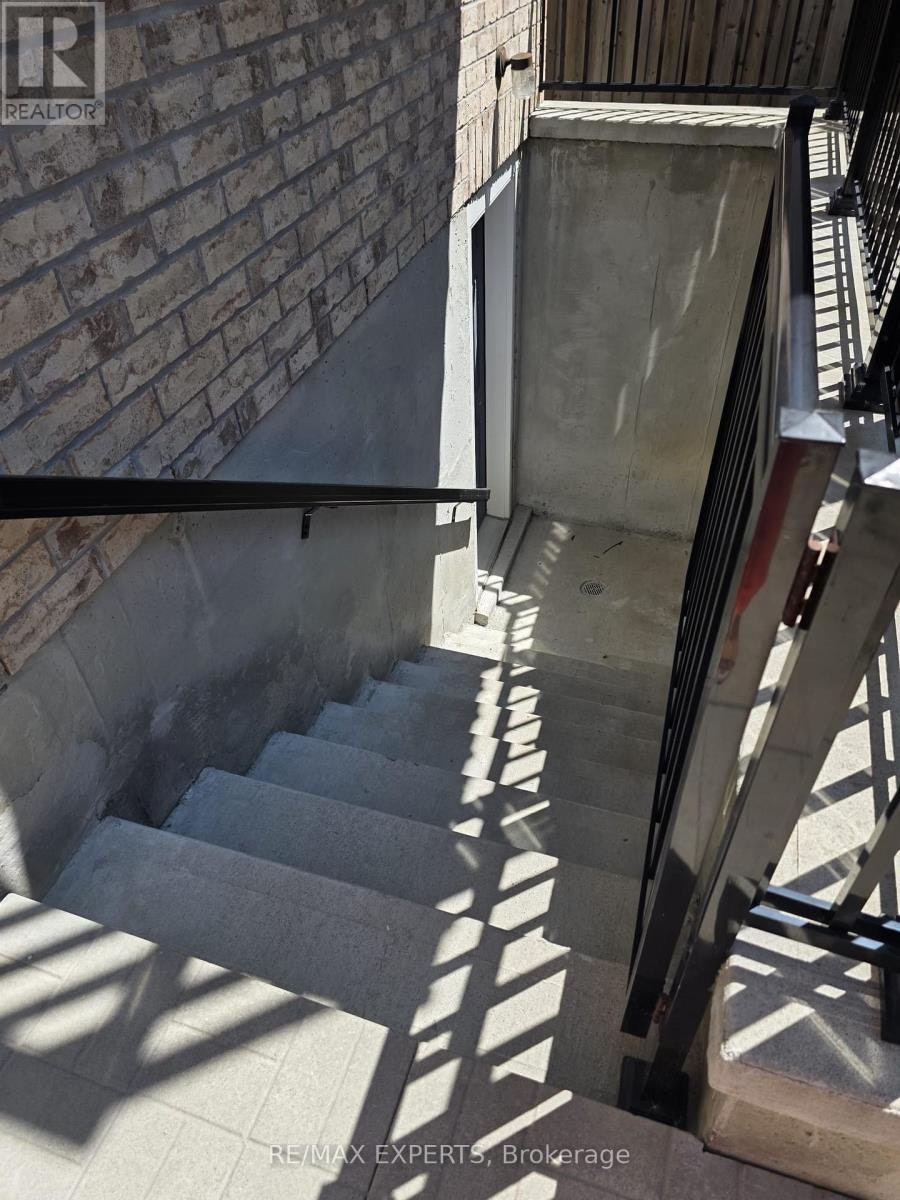 BSMT-3 Appleaire Crescent, Brampton, ON, L6R 0Y4 - 14