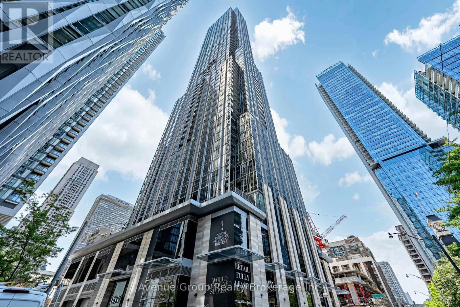 5803-11 Yorkville Avenue, Toronto, ON, M4W 0B7