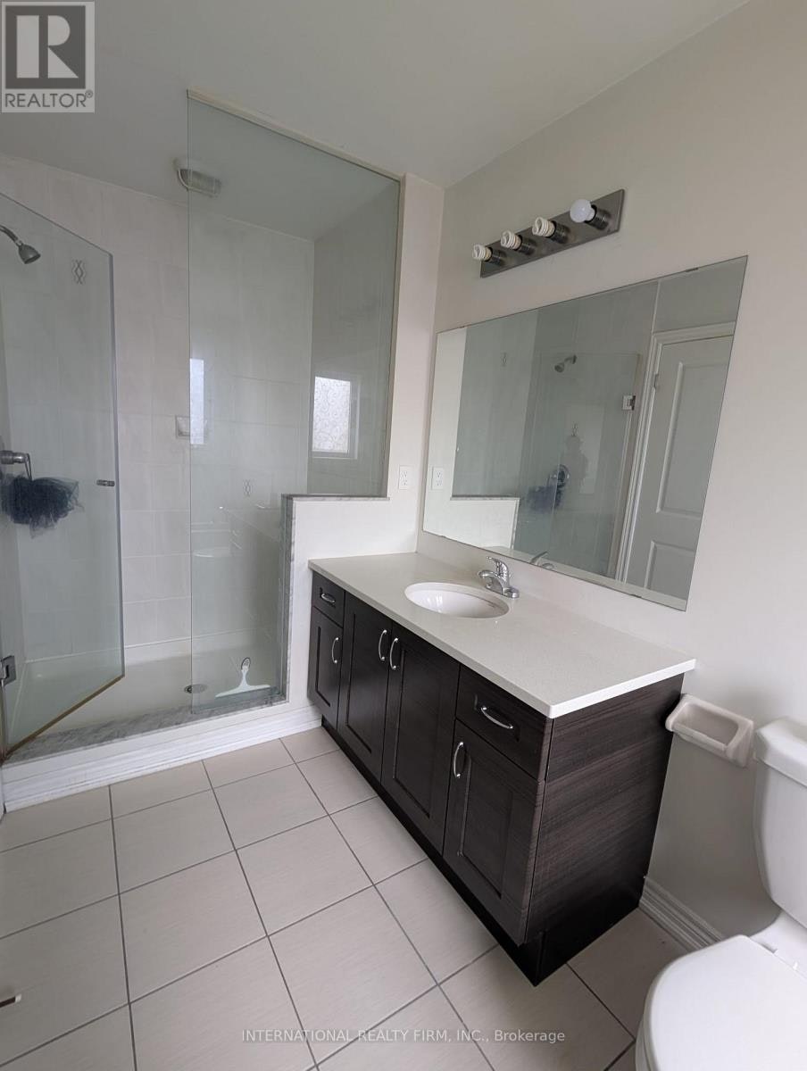 MAIN-734 Yarfield Crescent, Newmarket, ON, L3X 1C8 - 13
