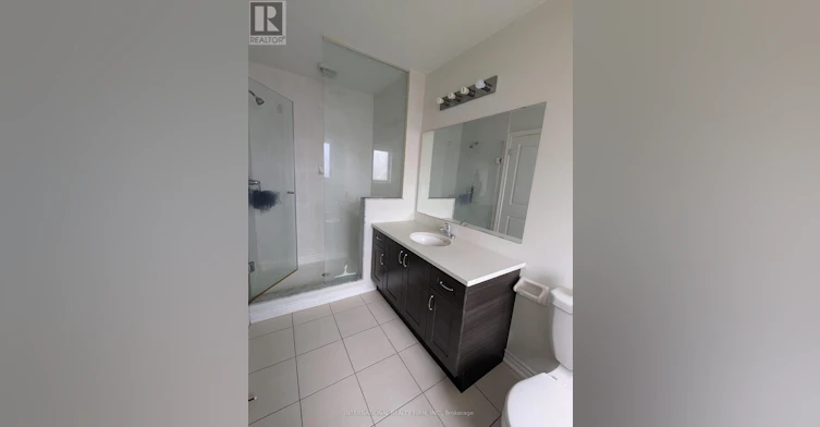 MAIN-734 Yarfield Crescent, Newmarket, ON, L3X 1C8 - 13