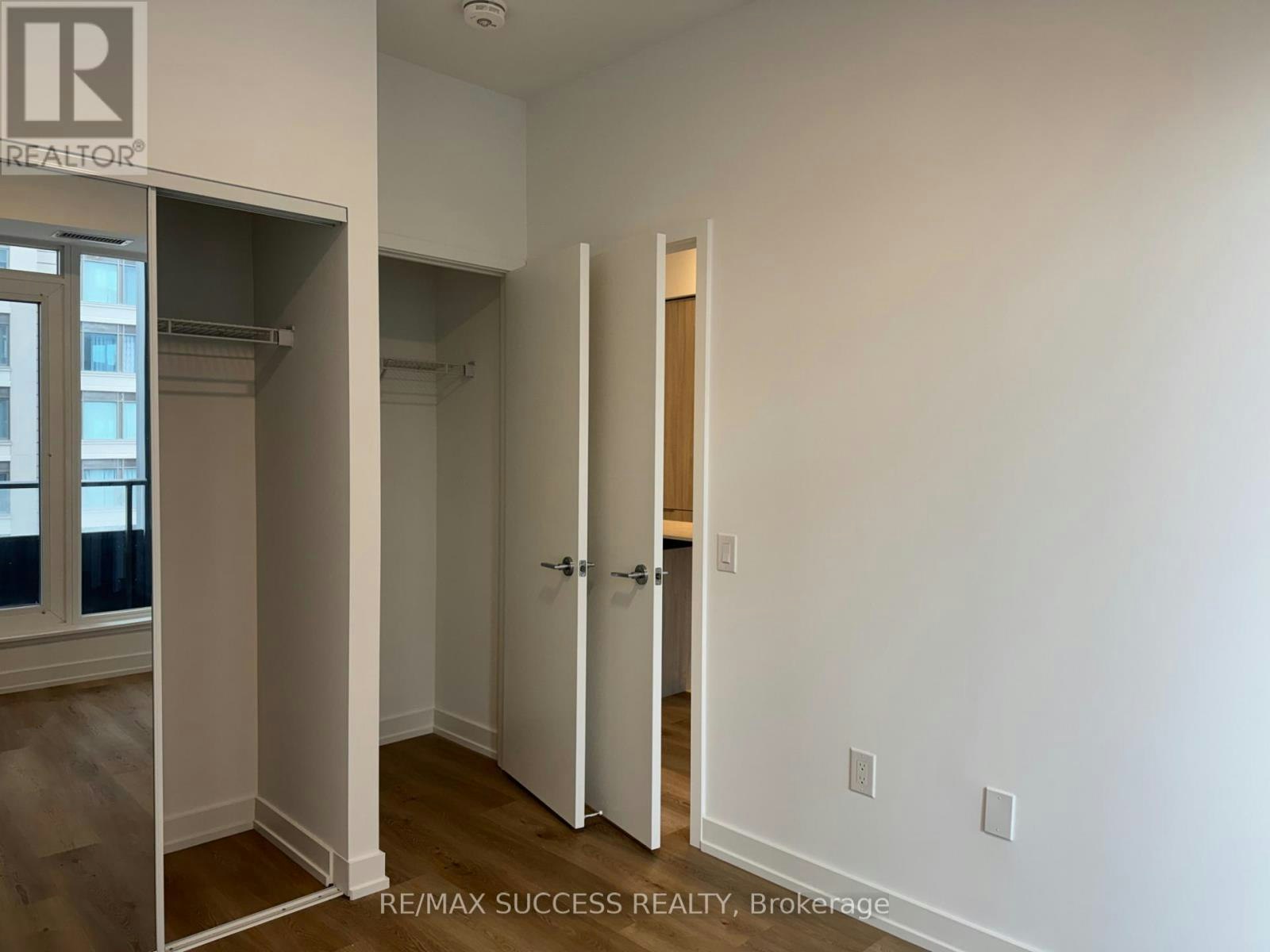 1607-395 Square One Drive, Mississauga, ON, L5B 0P6 - 17