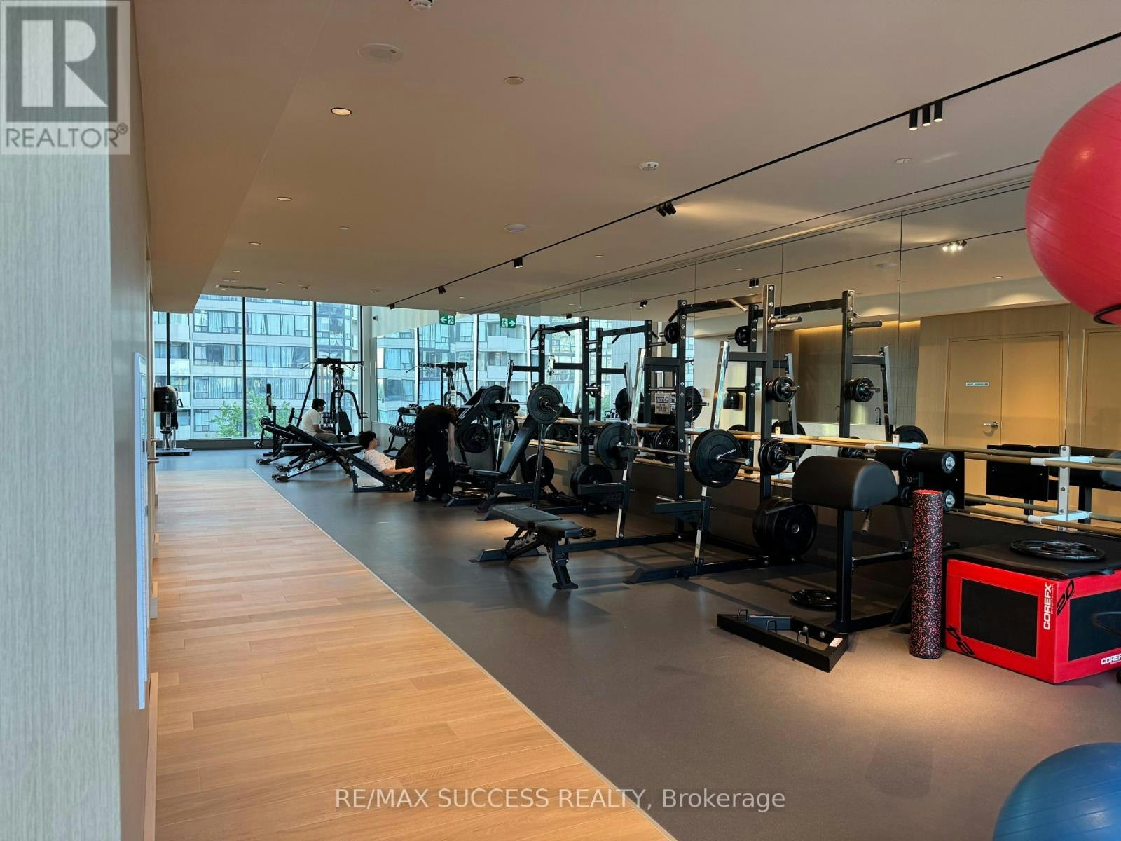 1607-395 Square One Drive, Mississauga, ON, L5B 0P6 - 28