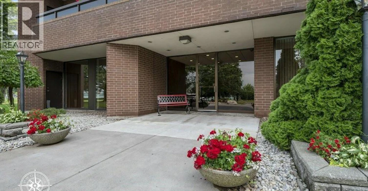 807-3663 Riverside Drive, Windsor, ON, N8Y 4V3 - 4
