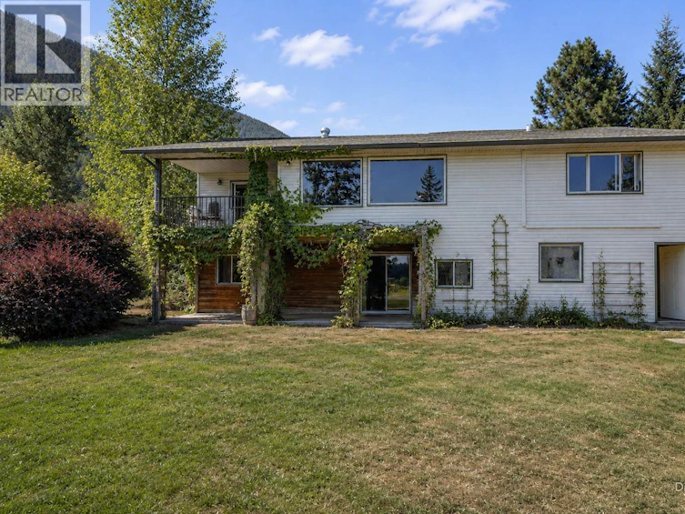 5255 Schneider Place, Tappen, BC, V0E 2X3 - 5