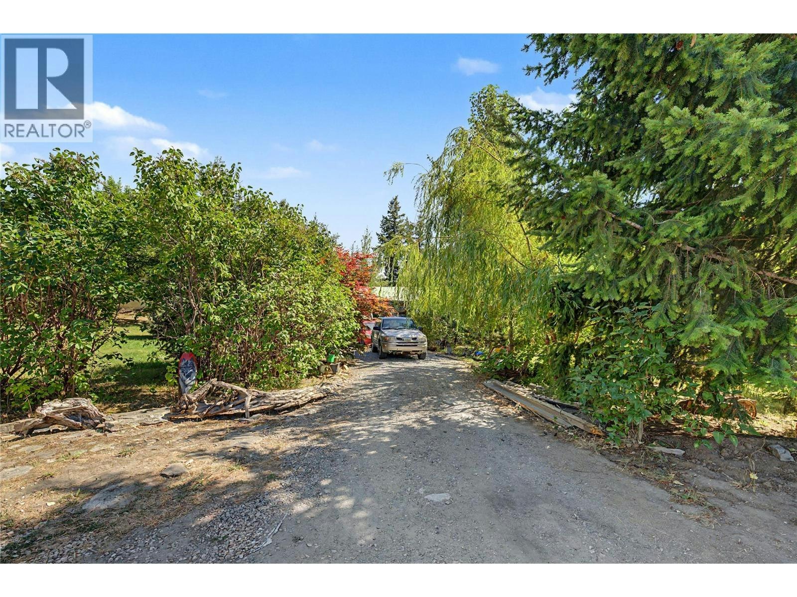 5255 Schneider Place, Tappen, BC, V0E 2X3 - 19