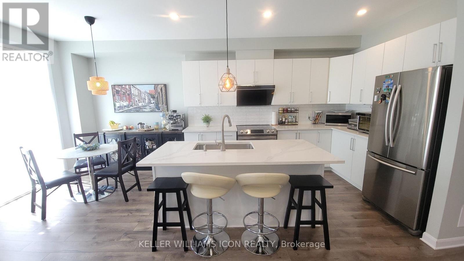 1028 Speedvale Court, Ottawa, ON, K2T 0P6 - 4