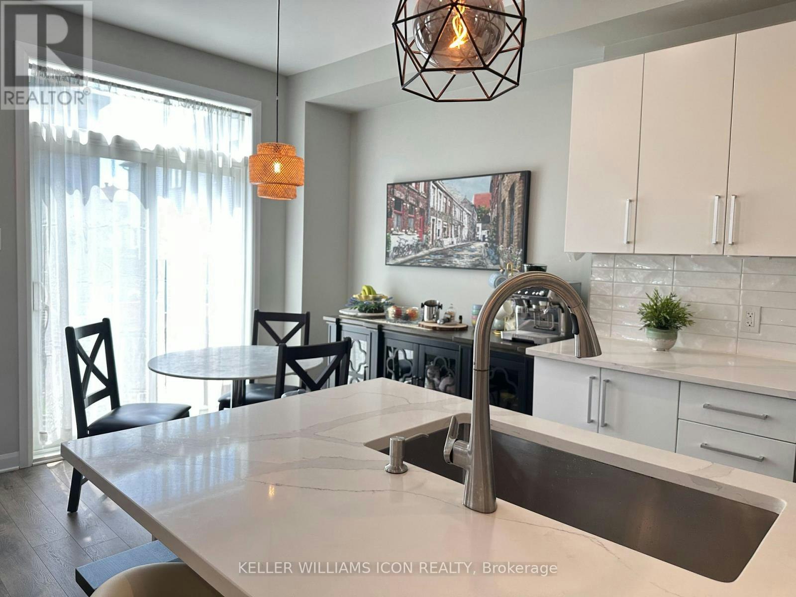 1028 Speedvale Court, Ottawa, ON, K2T 0P6 - 5