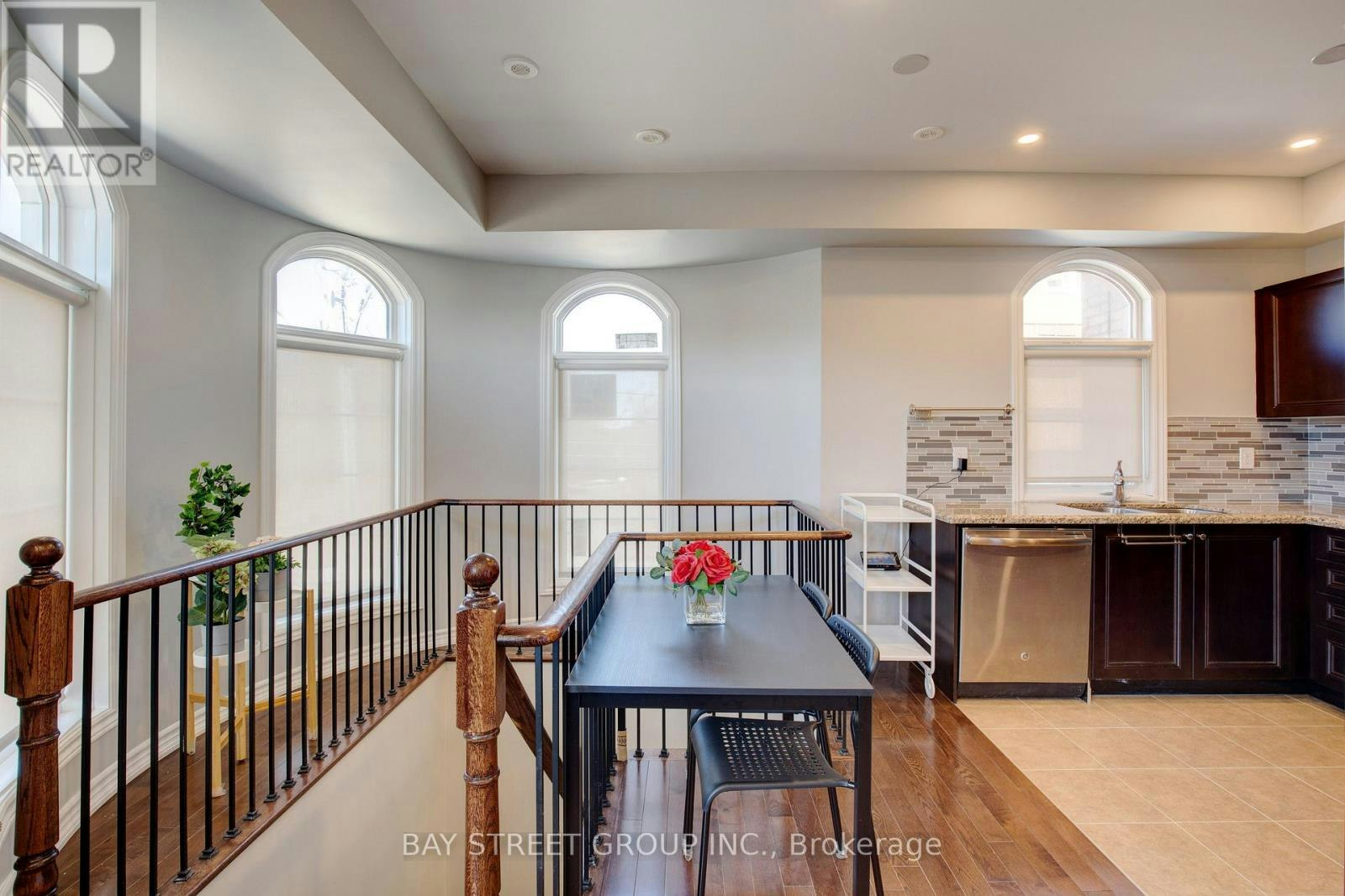 3-37 Drewry Avenue, Toronto, ON, M2M 0B5 - 8