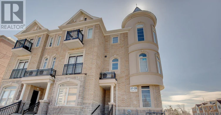 3-37 Drewry Avenue, Toronto, ON, M2M 0B5