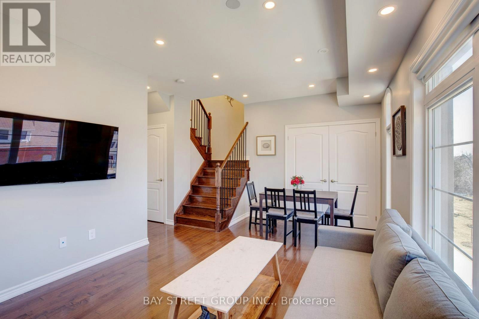 3-37 Drewry Avenue, Toronto, ON, M2M 0B5 - 16
