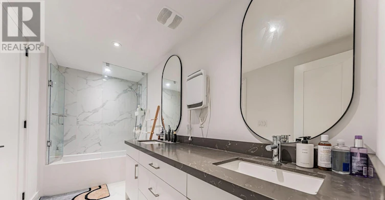 9 Flax Field Lane, Toronto, ON, M2N 0L5 - 14