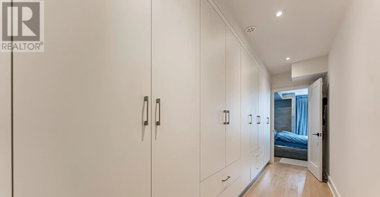 9 Flax Field Lane, Toronto, ON, M2N 0L5 - 8