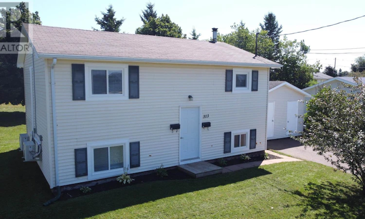 313 Brophy Avenue
