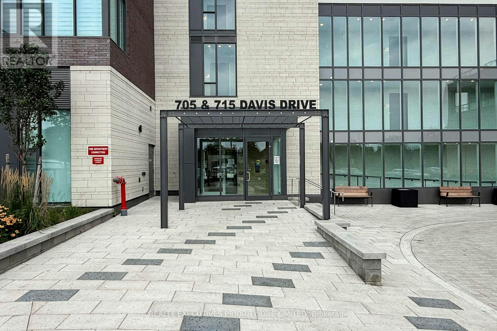 A103-705 Davis Drive, Newmarket, ON, L3Y 0J1 - 3