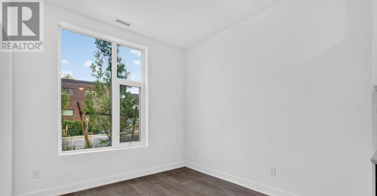 A103-705 Davis Drive, Newmarket, ON, L3Y 0J1 - 14