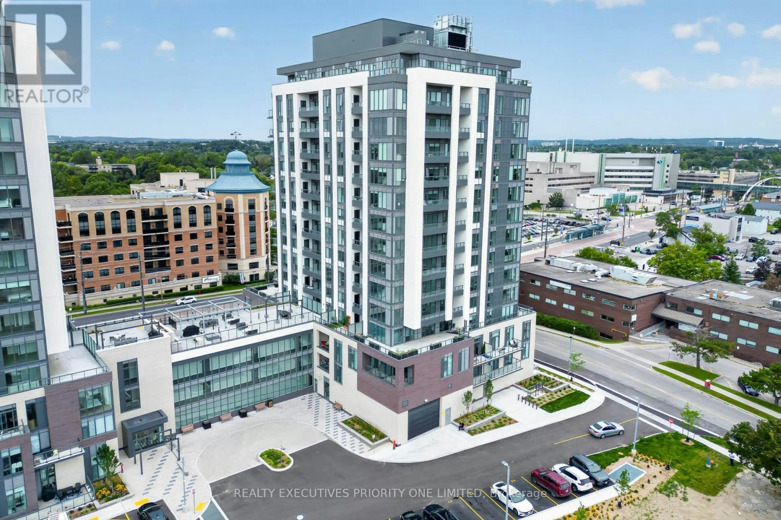 A103-705 Davis Drive, Newmarket, ON, L3Y 0J1 - 2