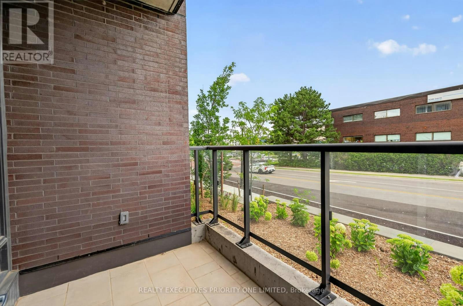 A103-705 Davis Drive, Newmarket, ON, L3Y 0J1 - 18